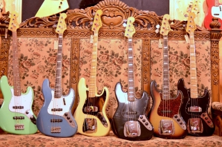 http://baskytara.com/img/m/2556/t/p18e0qdd081l461qoournmeomo33.jpg