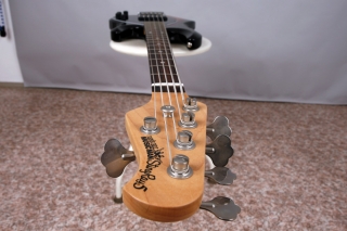 http://baskytara.com/img/m/924/t/p18c830sfn1je1laqckl15a1d4j7.jpg