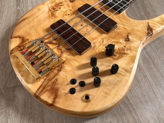 https://baskytara.com/img/m/2556/t/p1f2ec6kdi26hifa120jrsh15ns7.jpg