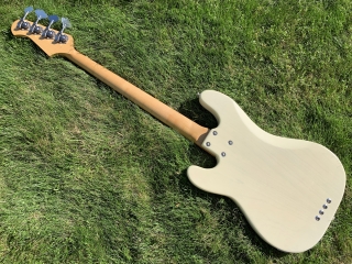 https://baskytara.com/img/m/2556/t/p1h9td2q1n2761ogtjp8gq4q5qh.jpg