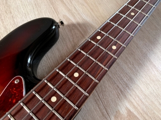 https://baskytara.com/img/m/2556/t/p1it5msbon7nijib16p9d6ra4l12.jpg